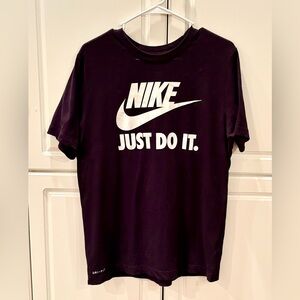 Nike Dri Fit Mens Black T-shirt Short Sleeve Size MEDIUM Excellent Condition~100